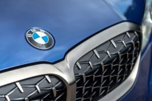 BMW M340i sedan 7th generation front grille close view