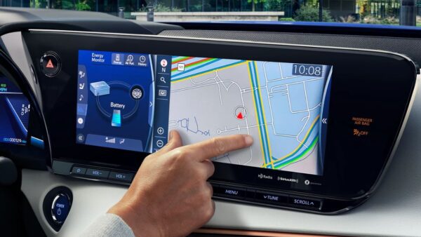 toyota Mirai Sedan 2nd Generation maps and infotainment screen view