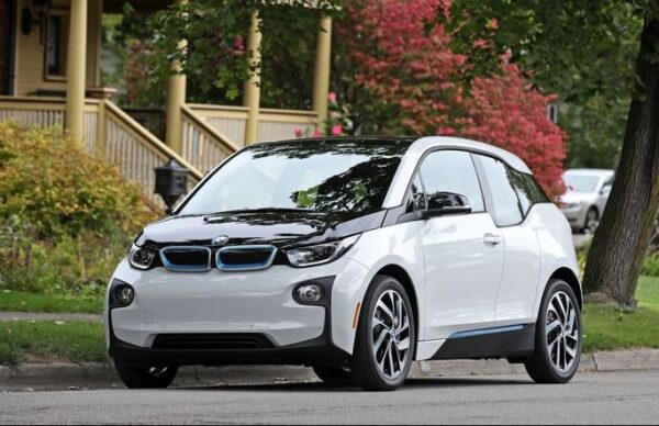 BMW i3 REX Front View