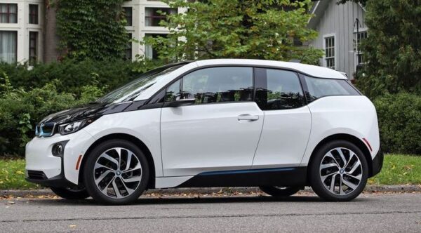 BMW i3 REX Side View