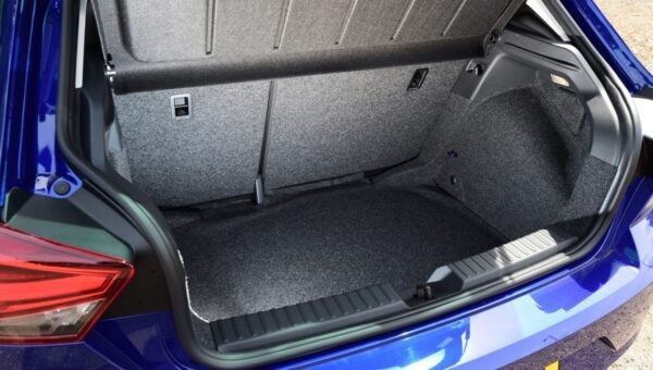 SEAT Ibiza 5th Generation luggage area view