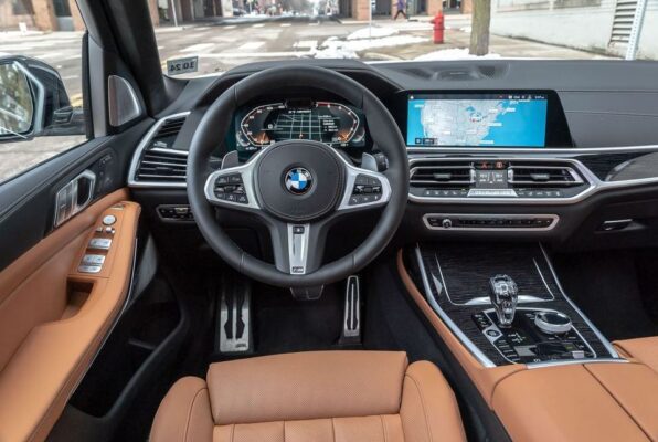 1st Generation BMW X7 SUV steering wheel close view