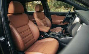 3rd Generation Kia Sorento front seats view