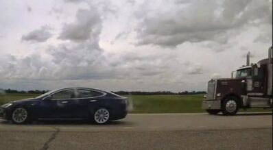 Man Charged for Sleeping in a Tesla with a speed of 150 kmph Tesla Autopilot