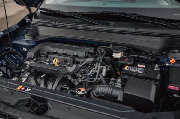 1st Generation Hyundai Venue engine view