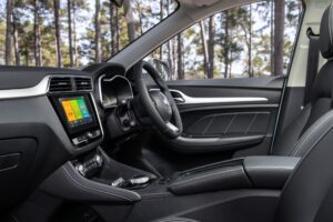 1st Generation MG ZSEV build quality interior
