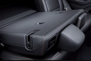 1st Generation Hyundai Ioniq Hybrid sedan Rear folded seat
