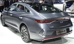 1st generation Hyundai Lafesta EV sedan Side and rear view