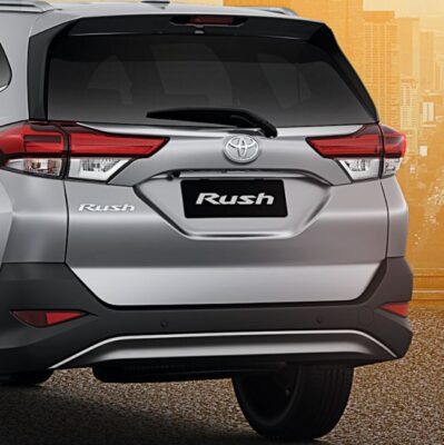 2nd Generation Toyota Rush Rear view