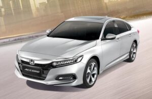 10th generation Honda Accord sedan feature image