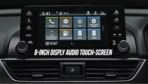 10th generation Honda Accord sedan infotainment screen view