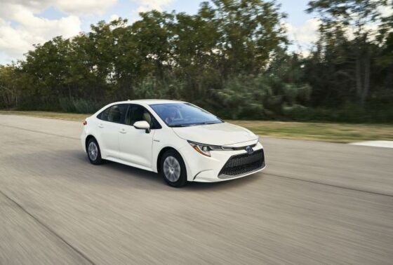 2023 Toyota Corolla Hybrid Price, Overview, Review & Photos | Pakistan ...