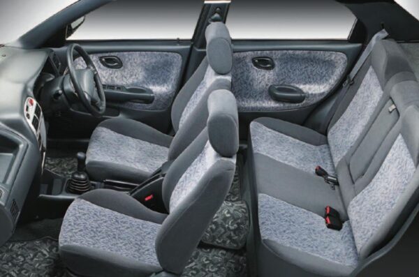 1st Generation Suzuki Baleno full interior view