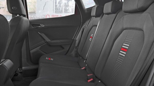 1st generation seat arona crossover Rear seats view
