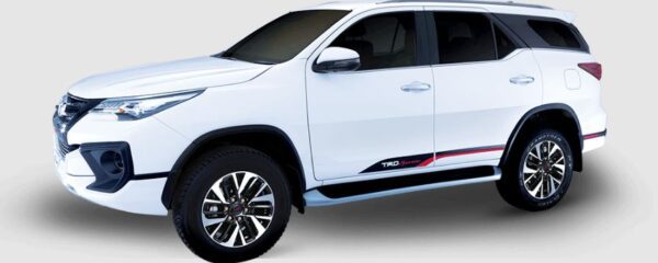 2nd Generation Toyota fortuner sportivo suv side view
