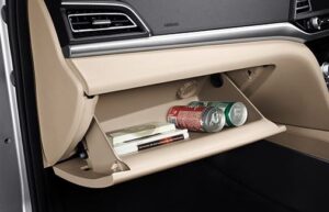 6th Generation Hyundai Elantra storage space