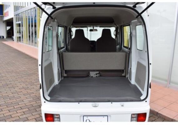 8th Generation Mitsubishi mini cab rear door lifted up