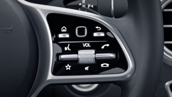 W205 Mercedes Benz C300 Sedan steering wheel controls