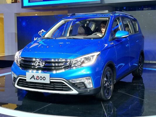 1st generation Changan A800 MPV title image