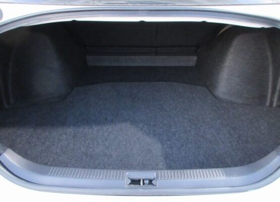 1st generation toyota mark x luggage area view