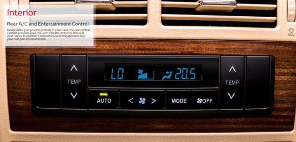 J200 Toyota Land Cruiser SUV Rear AC and Entertainment controls