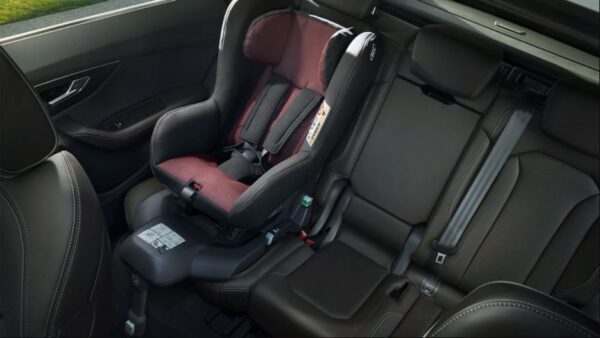1st generation Audi Q8 SUV rear seats view
