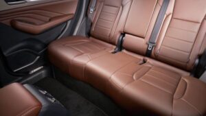 1st generation haval f7 suv rear seats view