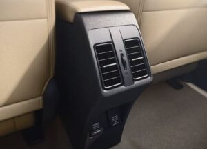 6th generation honda city sedan rear air vents