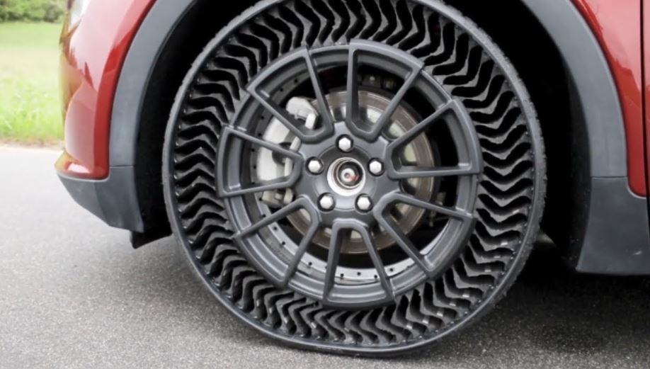 The Latest Invention In Automotive Industry Is Air Less Tires ...