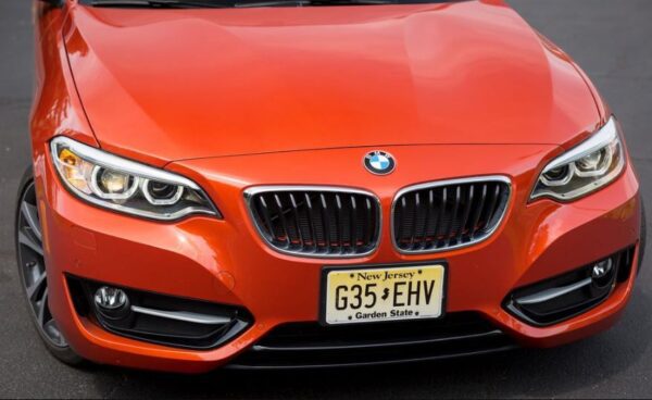 BMW 2 Series Coupe First Generation front close view