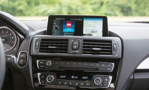 BMW 2 Series Coupe First Generation infotainment screen view