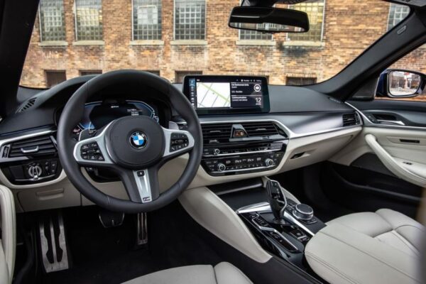 BMW 5 series sedan 7th Generation steering wheel and other control views