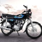 unique UD 125 Motorcycle feature image|unique UD 125 Motorcycle ample fuel tank|unique UD 125 Motorcycle comfortable seat|unique UD 125 Motorcycle glaring headlights|unique UD 125 Motorcycle modern silencer|unique UD 125 Motorcycle superior quality shocks|unique UD 125 Motorcycle tail light|unique UD 125 Motorcycle well built euro II engine