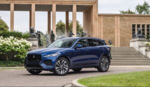 Jaguar f pace suv 1st generation front and side view