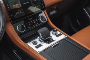 Jaguar f pace suv 1st generation transmission view
