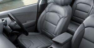 Kia niro hybrid SUV 1st generation front seats view