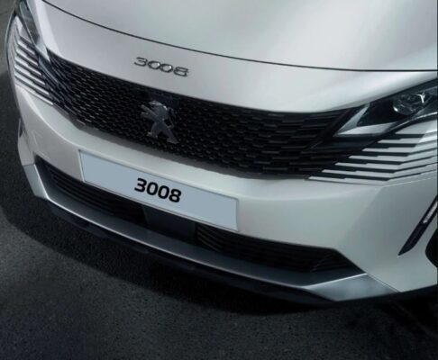 Peugeot 3008 SUV 2nd generation facelifted front grille view