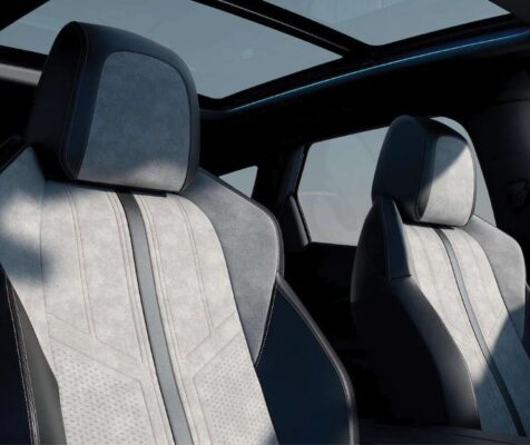 Peugeot 3008 SUV 2nd generation facelifted front seats quality view