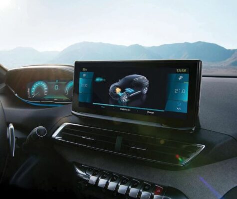 Peugeot 3008 SUV 2nd generation facelifted infotainment screen view