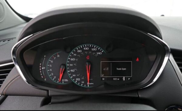 Chevrolet Trax Crossover 1st Generation facelift instrument cluster view