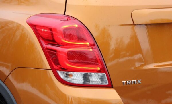 Chevrolet Trax Crossover 1st Generation facelift tail lamp close view