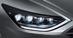 Hyundai Sonata Sedan 8th Generation headlamp with day time running lights