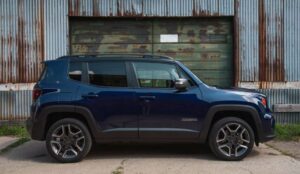 Jeep Renegade SUV 1st Generation Facelifted full side view