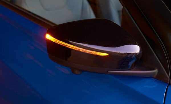 Nissan Kicks SUV 1st generation facelifted side mirror with indicator