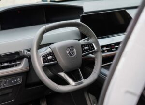 changan Uni K SUV 1st Generation steering wheel view