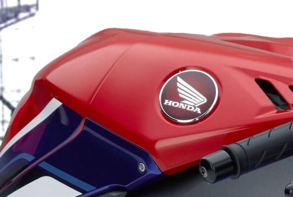 Honda CBR 600RR Heavy Motor Bike fuel tank view