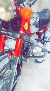 Honda CD 200 Motor Bike side indicators view