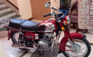 Honda CD 200 Road master Motor awesome full view