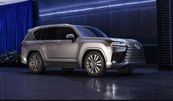 Lexus LX SUV 4th Generation awesome side profile