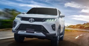 Toyota fortuner Legender 2nd generation facelift front view